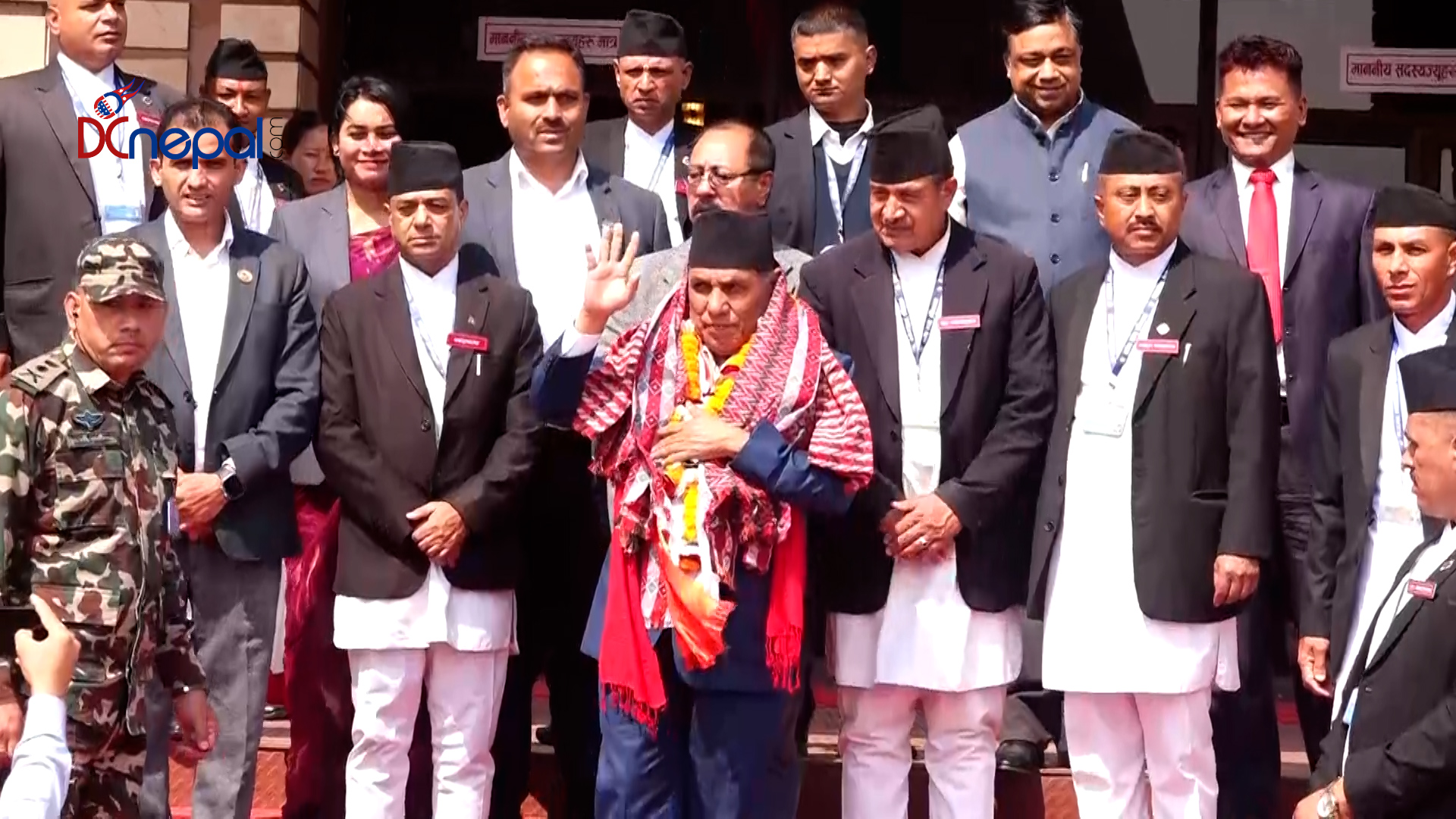 राष्ट्रियसभाका अध्यक्ष दाहालले सम्हाले पद