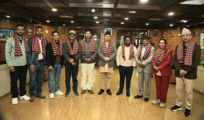 ९ दिनको लामो विदेश भ्रमणपछि सभामुख घिमिरे आज स्वदेश फर्किदै