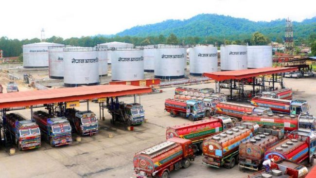 पूर्वी नाकाबाट पेट्रोलियम पदार्थको आयात घट्यो