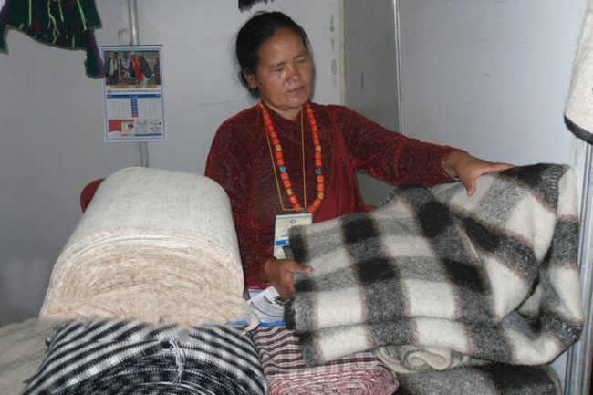 म्याग्दीमा ऊनबाट बनेका कपडा लगाउनु पर्ने अभियान