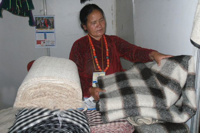 म्याग्दीमा ऊनबाट बनेका कपडा लगाउनु पर्ने अभियान