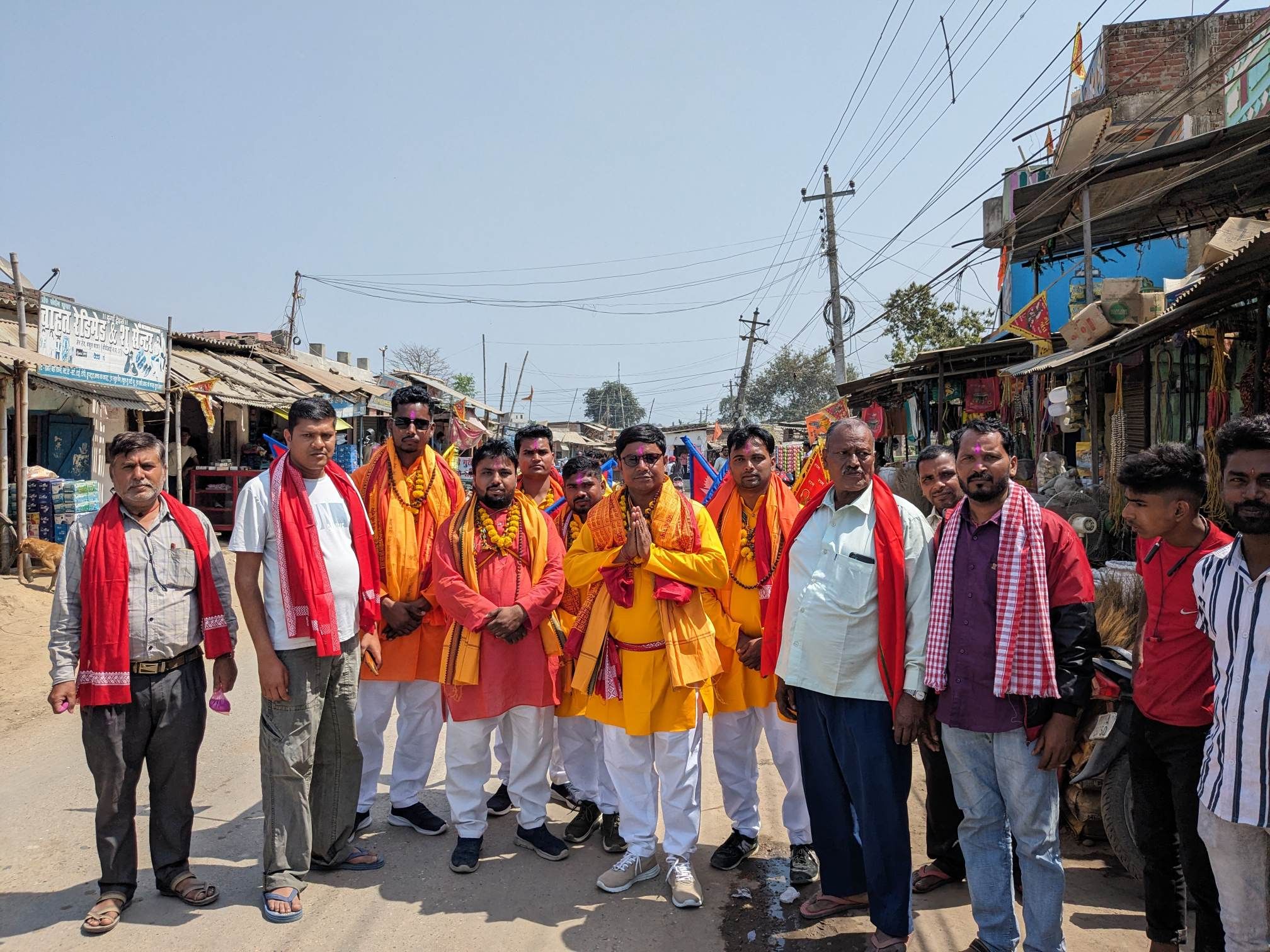 रौतहटबाट ६ जना युवाले थाले अयोध्यासम्म पैदल यात्रा