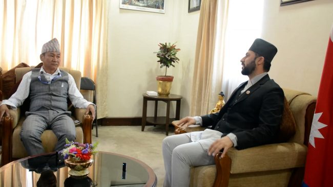 गृहमन्त्री रविसँग मेयर साम्पाङको भेटः लागू औषध नियन्त्रणका विषयमा कुराकानी (भिडियो)