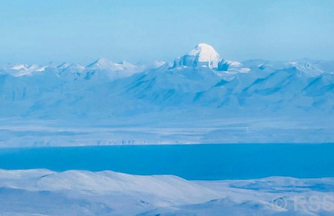 पर्यटनमा नयाँ गन्तव्य : पर्वतीय उडानबाट कैलाश मानसरोवर दर्शन