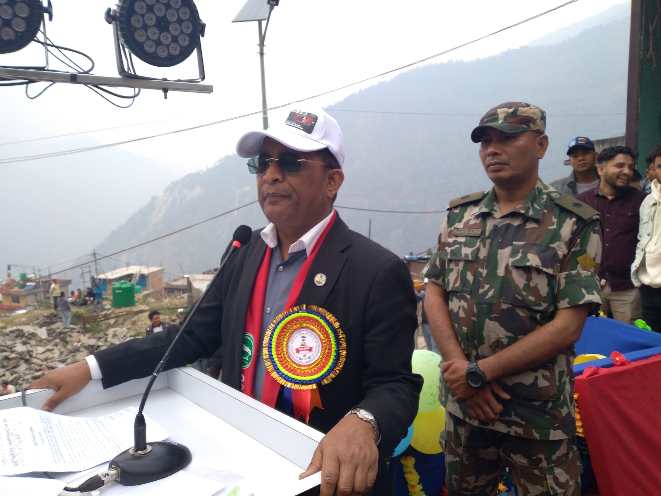 धुञ्चे गोसाइँकुण्ड केबुलकार निर्माण गर्न सहयोग हुन्छ: उपप्रधानमन्त्री महासेठ