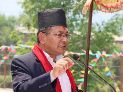 तुरुन्तै प्रहरी समायोजन नगरे नेपाल सरकारविरुद्ध कानुनी उपचार खोज्ने मन्त्री श्रेष्ठको चेतावनी