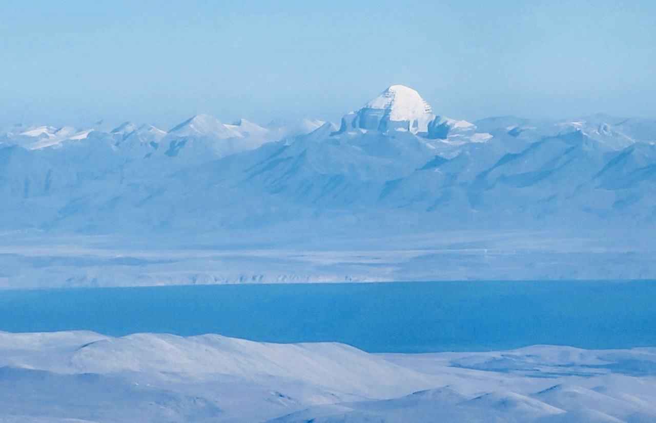 पर्यटनमा नयाँ गन्तव्यः पर्वतीय उडानबाट कैलाश मानसरोवर दर्शन