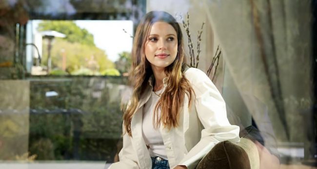 पुरुषको यौन रोगको औषधि बेच्ने कम्पनीले आफ्नो अनुहार चोरेको महिलाको दाबी