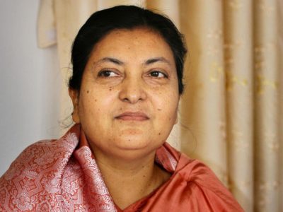 एमालेद्वारा विद्यादेवी भण्डारीलाई पार्टी सदस्यता प्रदान, ओलीमाथि दबाब बढेको संकेत