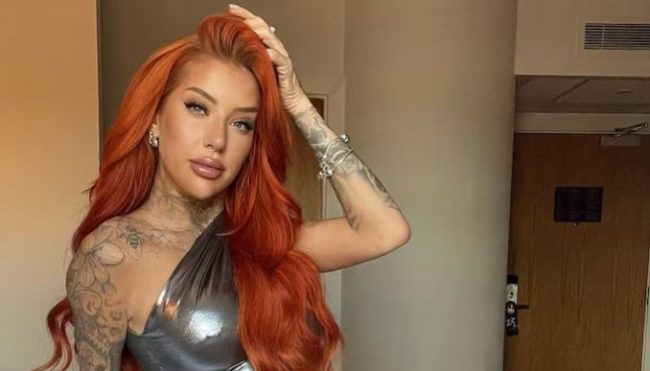 स्तनको शल्यक्रिया गराउने बेलायती मोडलको मृत्यु