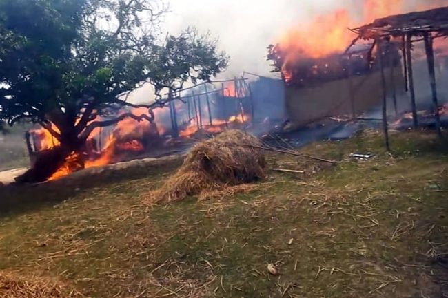 दाङको राजपुरमा आगलागी हुँदा २४ घर र १० गोठ जले