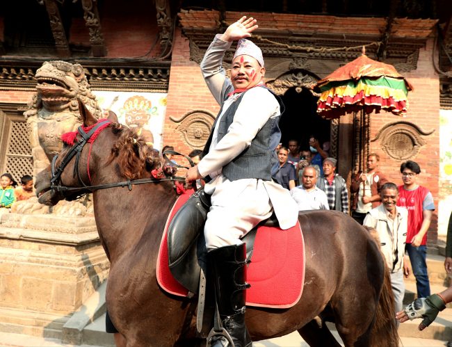 ललितपुरमा एक्लो घोडा दौडाएर मनाइयो घोडेजात्रा