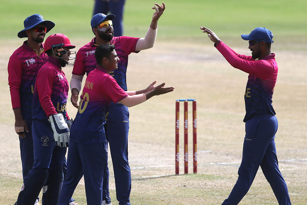 ओमानलाई हराउँदै युएई एसिया कपमा छनोट