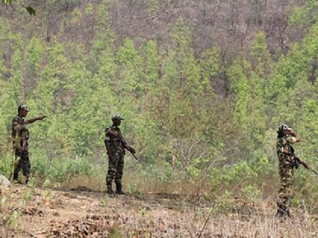 छत्तिसगढ भिडन्तमा मारिने नक्सलवादीकाे संख्या १८ नाघ्याे