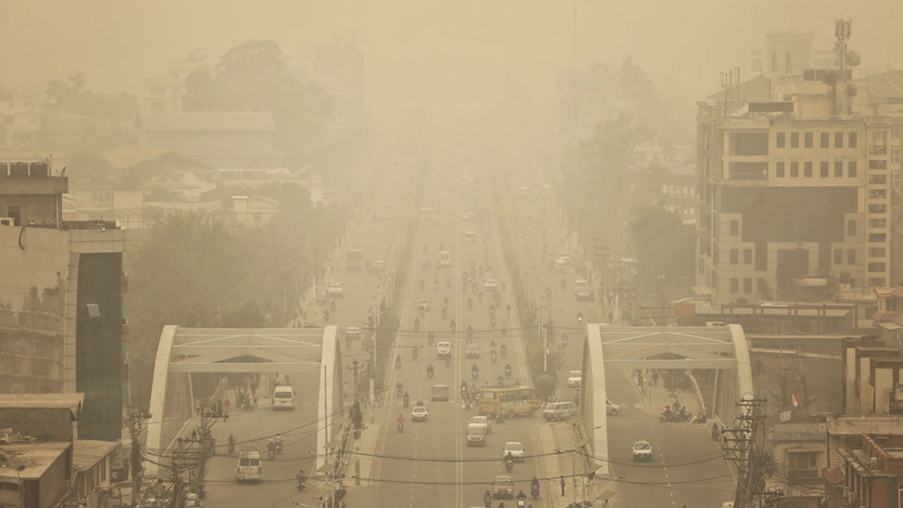 काठमाडौँको वायु अझैं अस्वस्थ: अहिले पनि विश्वको तेस्रो बढी प्रदुषित शहर
