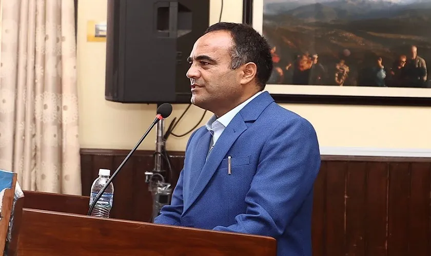 लोकतन्त्रमाथि धावा बोल्ने प्रवृति जनताले पराजित गर्छन्: नैनसिंह महर