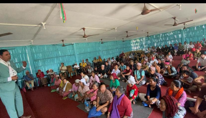 बेलडाँगी र पथरी शिविरका ज्येष्ठ नागरिक र अशक्तलाई सहयोग रकम वितरण