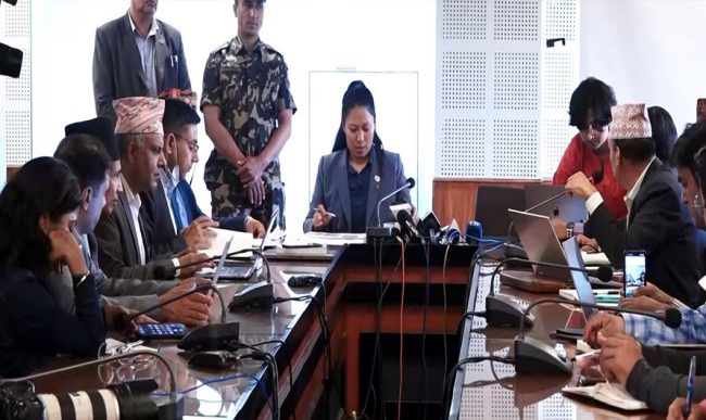 एक महिनाको अवधिमा शिक्षा क्षेत्रमा सुधारको प्रयास सुरु गरिएको छः मन्त्री श्रेष्ठ