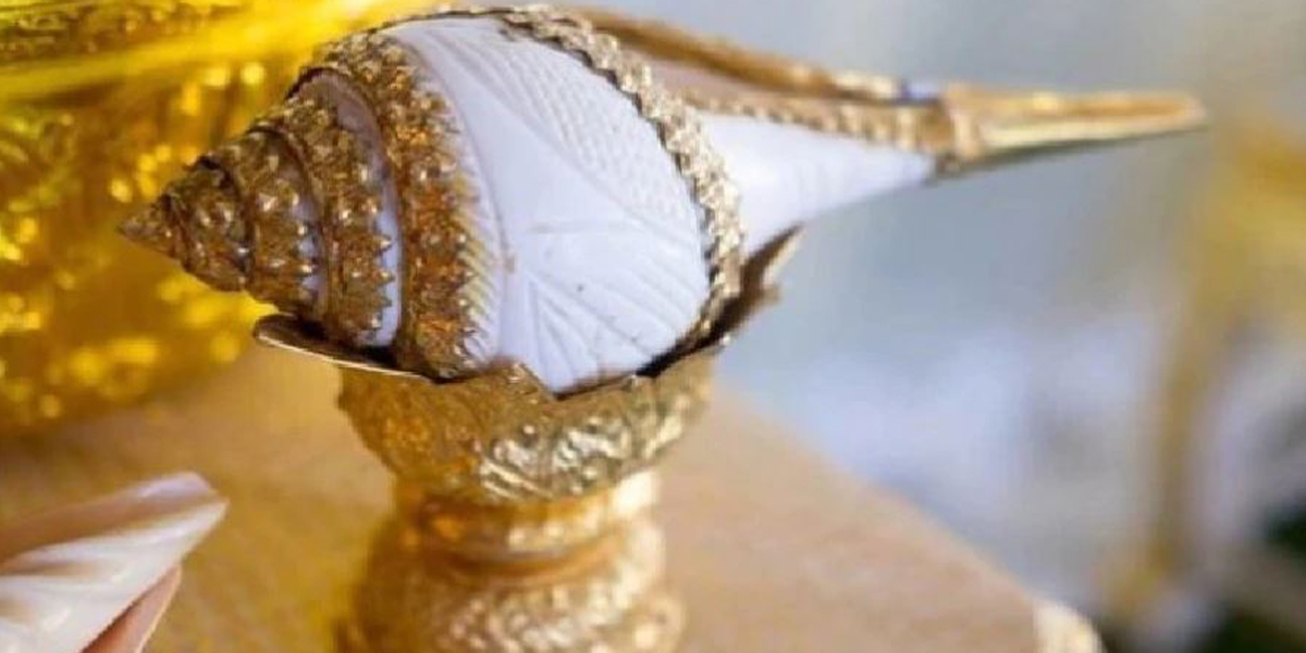 भाग्यमानीले मात्र दर्शन गर्न पाउने जिउँदो दक्षिणावर्ती (दाइने) शंखको महत्त्व