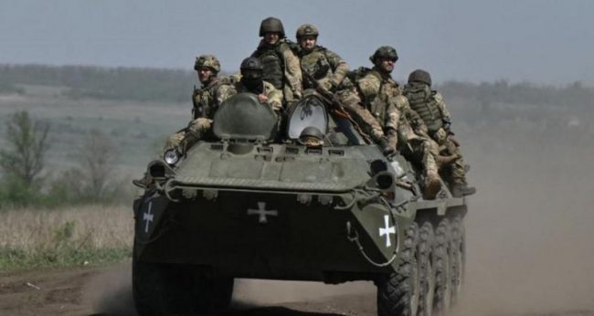 युक्रेनका सेना प्रमुखले स्वीकार गरे – युक्रेनी सेना धेरै मोर्चाबाट पछि हट्यो
