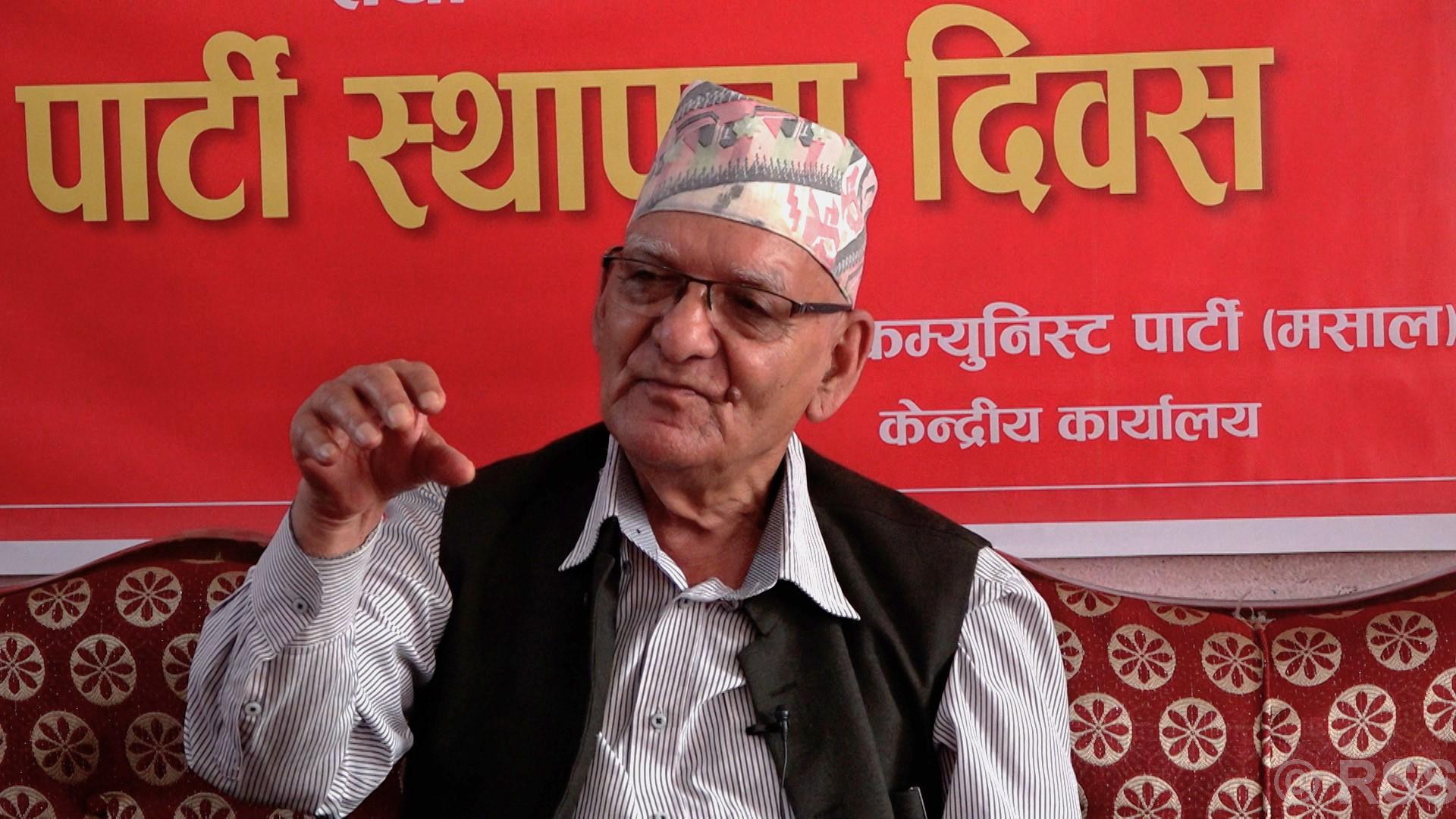 विकास नहुनाको दोष गणतन्त्रको होइन, यसलाई हाँक्नेको होः चित्रबहादुर केसी (अन्तर्वार्ता)