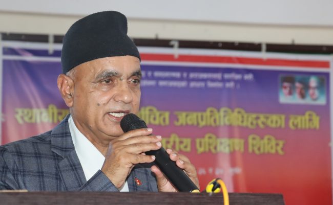 मुख्यमन्त्री कँडेलको प्रश्नः दुई वर्षमा मात्र ३० प्रतिशत काम