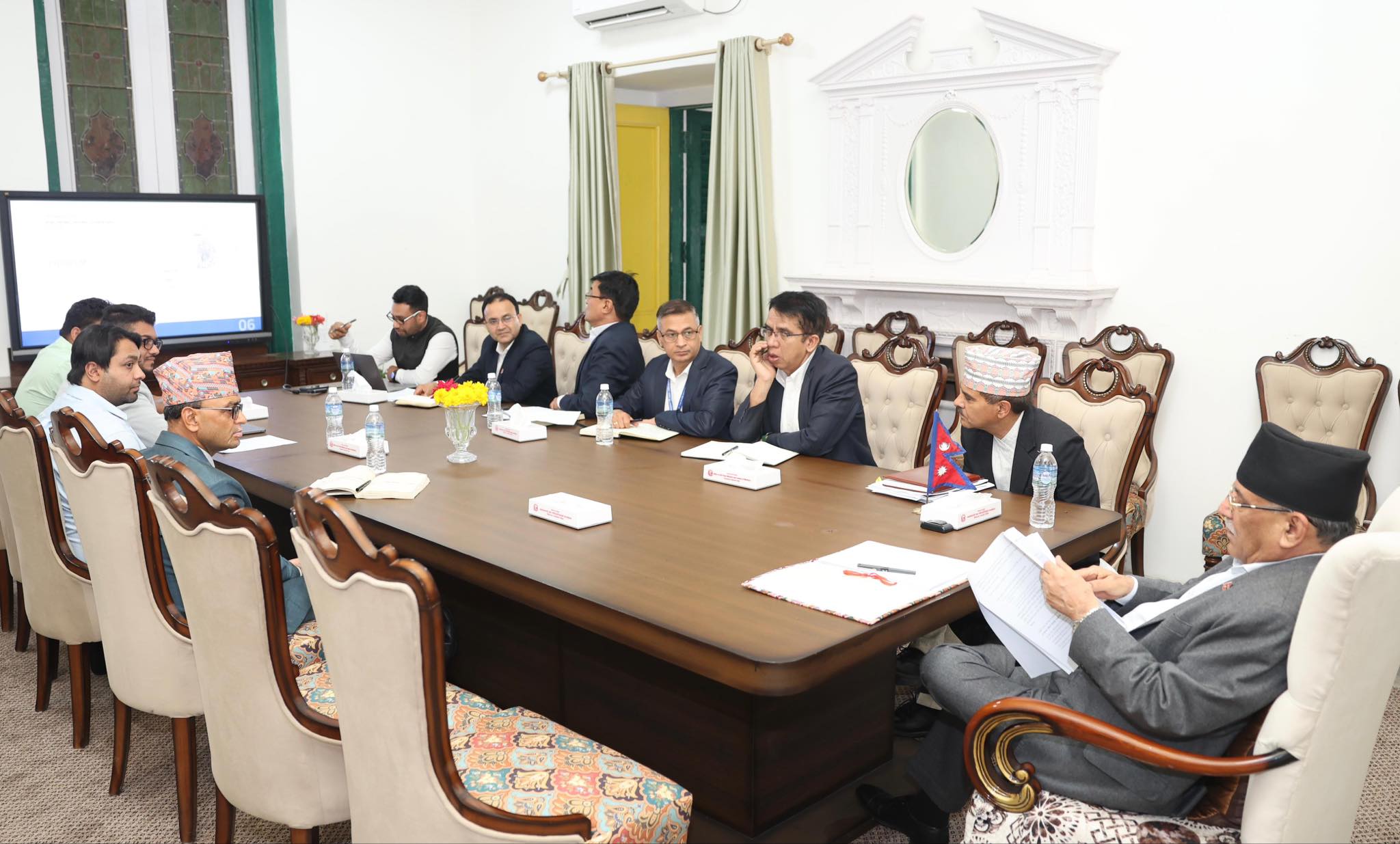 लाइसेन्समा ढिलाइ, नक्कली लाइसेन्स जस्ता समस्या तत्काल समाधान गर्न प्रधानमन्त्रीको निर्देशन