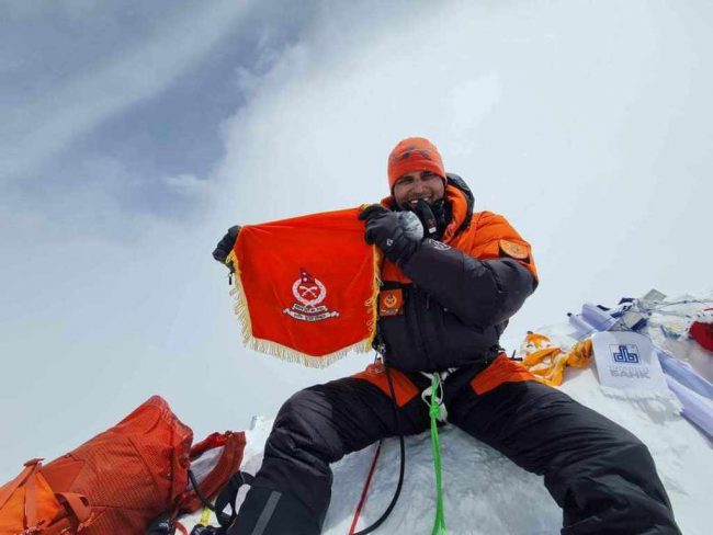 सगरमाथा आरोही सशस्त्र प्रहरी निरीक्षक पौडेल सम्मानित