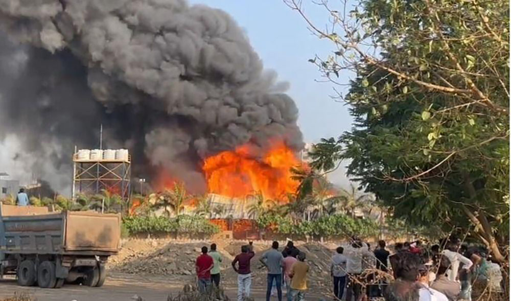 भारतको राजकोटस्थित गेम जोनमा भीषण आगलागी, १२ बालबालिकासहित २७ जनाको मृत्यु