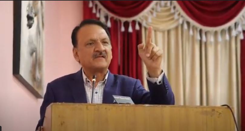 राजनीतिक अस्थिरता नेपालको विकासका लागि घातकः डा. महत