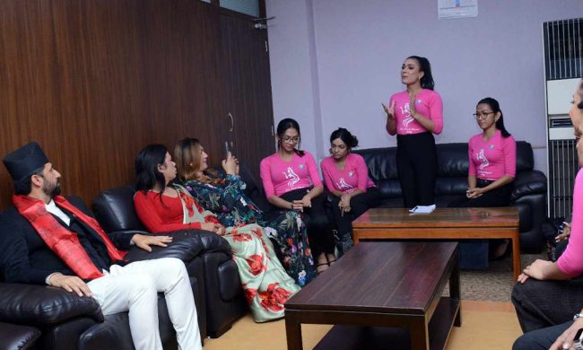 लैङ्गिक अल्पसंख्यक समुदायको अधिकारबारे सरकार सचेत छ: गृहमन्त्री लामिछाने