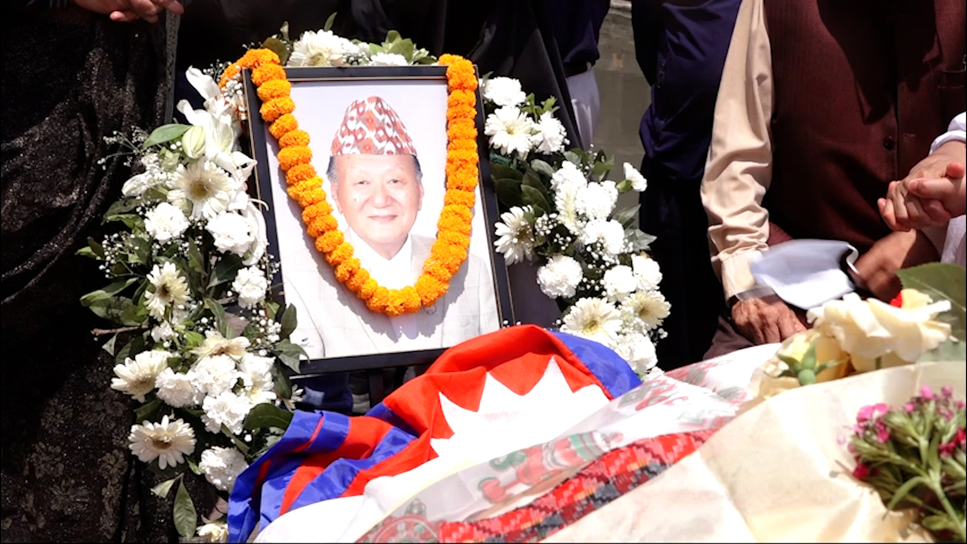 कांग्रेस नेता तथा पूर्वमन्त्री सुर्यमान गुरुङको पशुपति आर्यघाटमा अन्त्येष्टि (भिडियो)