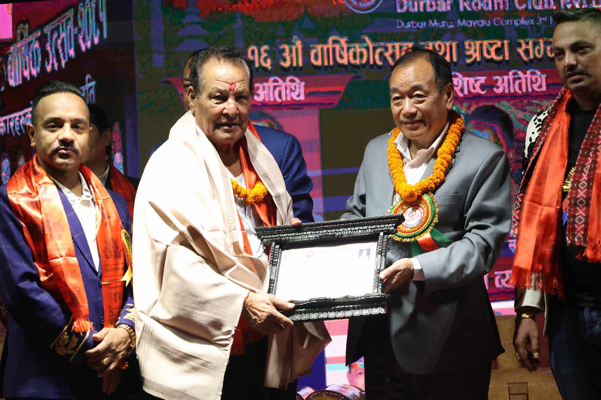 वरिष्ठ लोकगायक बस्नेतलाई दीर्घ साधना सम्मान, पाँच जना सञ्चारकर्मी सम्मानित