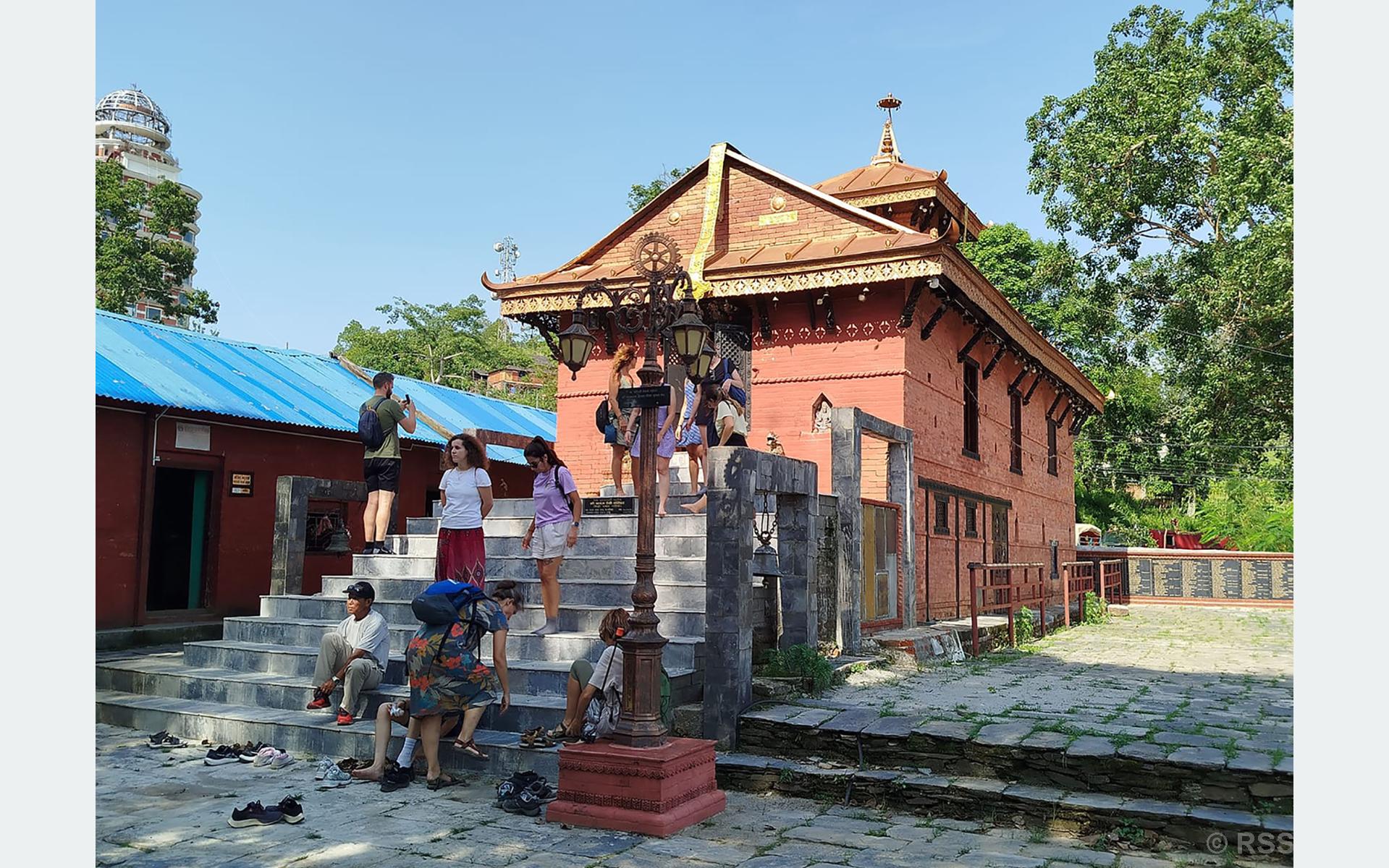 नवरात्रमा मात्रै खुल्ने बन्दीपुरको खड्गदेवी मन्दिर अब दैनिक खुला गरिने