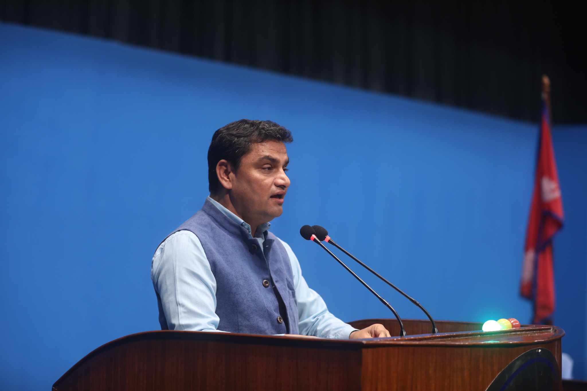 राष्ट्रिय अनुसन्धान बिभागलाई प्रधानमन्त्रीको मातहत राख्न मिल्दैन : प्रदीप पौडेल