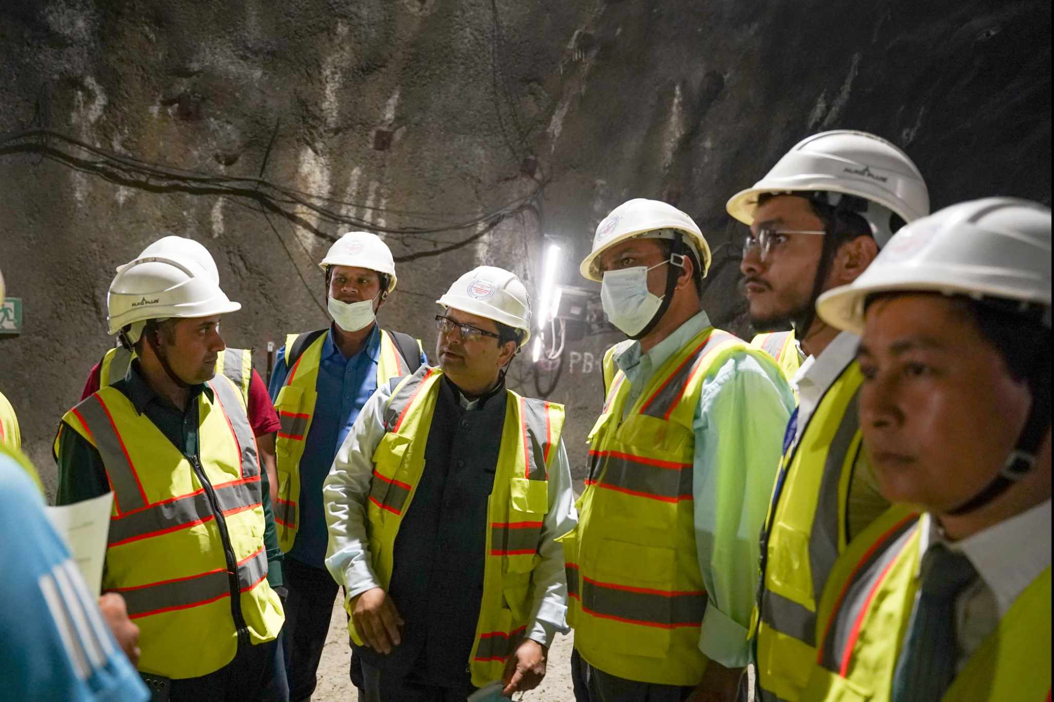 राष्ट्रिय योजना आयोगको टोलीले गर्‍यो नागढुंगा सुरुङमार्गको अनुगमन