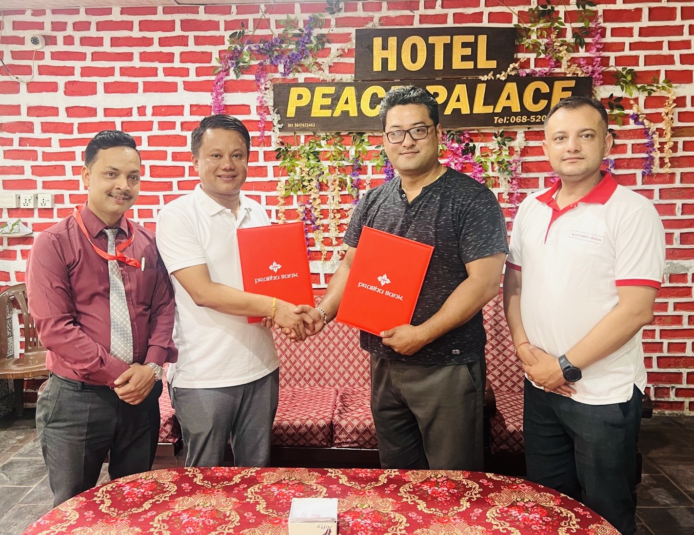 प्रभु बैंक- न्यु होटल पिस प्यालेस र होटल दि राजन बाग्लुङबीच छुट सम्झौता