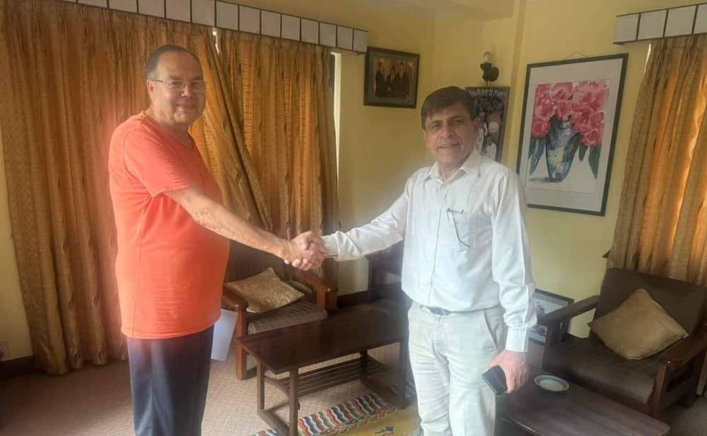 अध्यक्षमा कसलाई समर्थन ?
