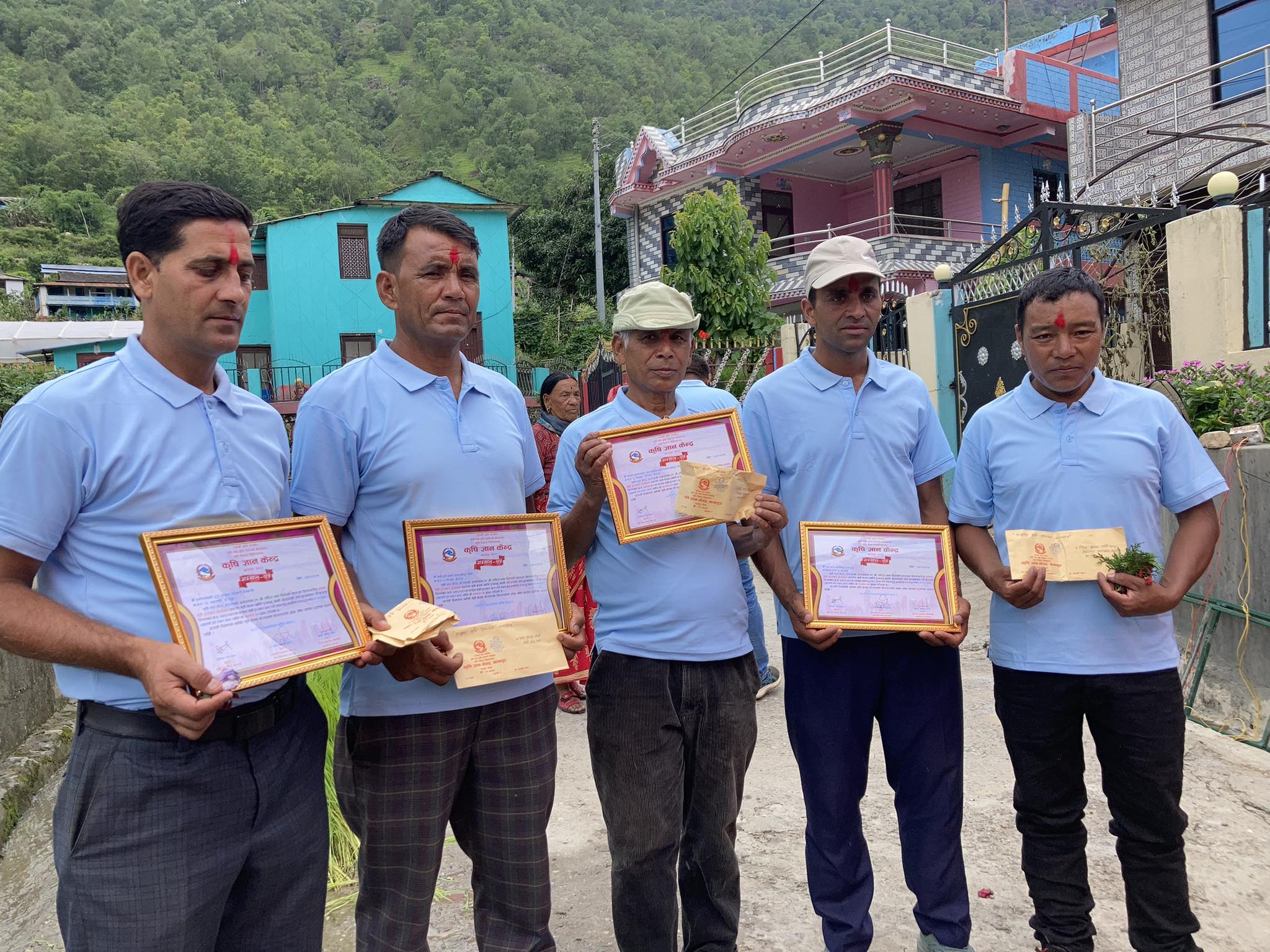 बागलुङका चार उत्कृष्ट किसान पुरस्कृत