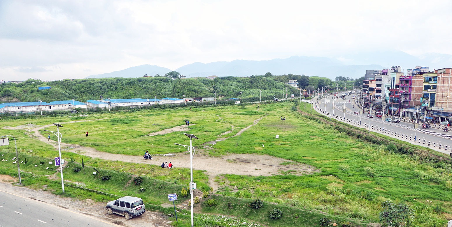 कामपाले तीनकुनेस्थित जग्गाको मुआब्जा वितरणको व्यवस्था गर्ने