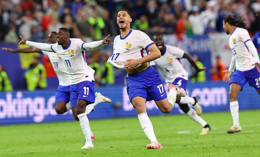 फ्रान्स युरोकप फुटबलको सेमिफाइनलमा प्रवेश