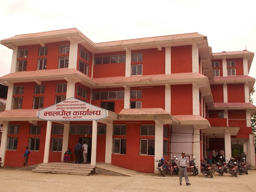 जग्गा कारोबार बढेसँगै भद्रपुर मालपोतमा राजस्व वृद्धि