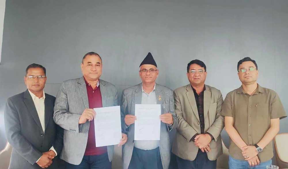 सुदूरपश्चिमका मुख्यमन्त्री सोडारीलाई राजीनामा दिन कांग्रेस-एमालेको माग