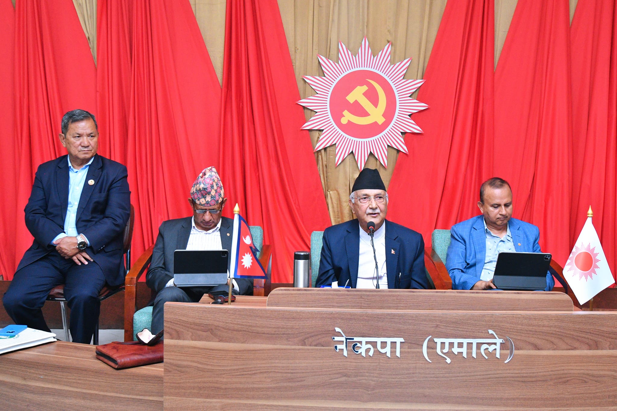 अब बन्ने सरकारलाई असफल हुने छुट छैन: अध्यक्ष ओली