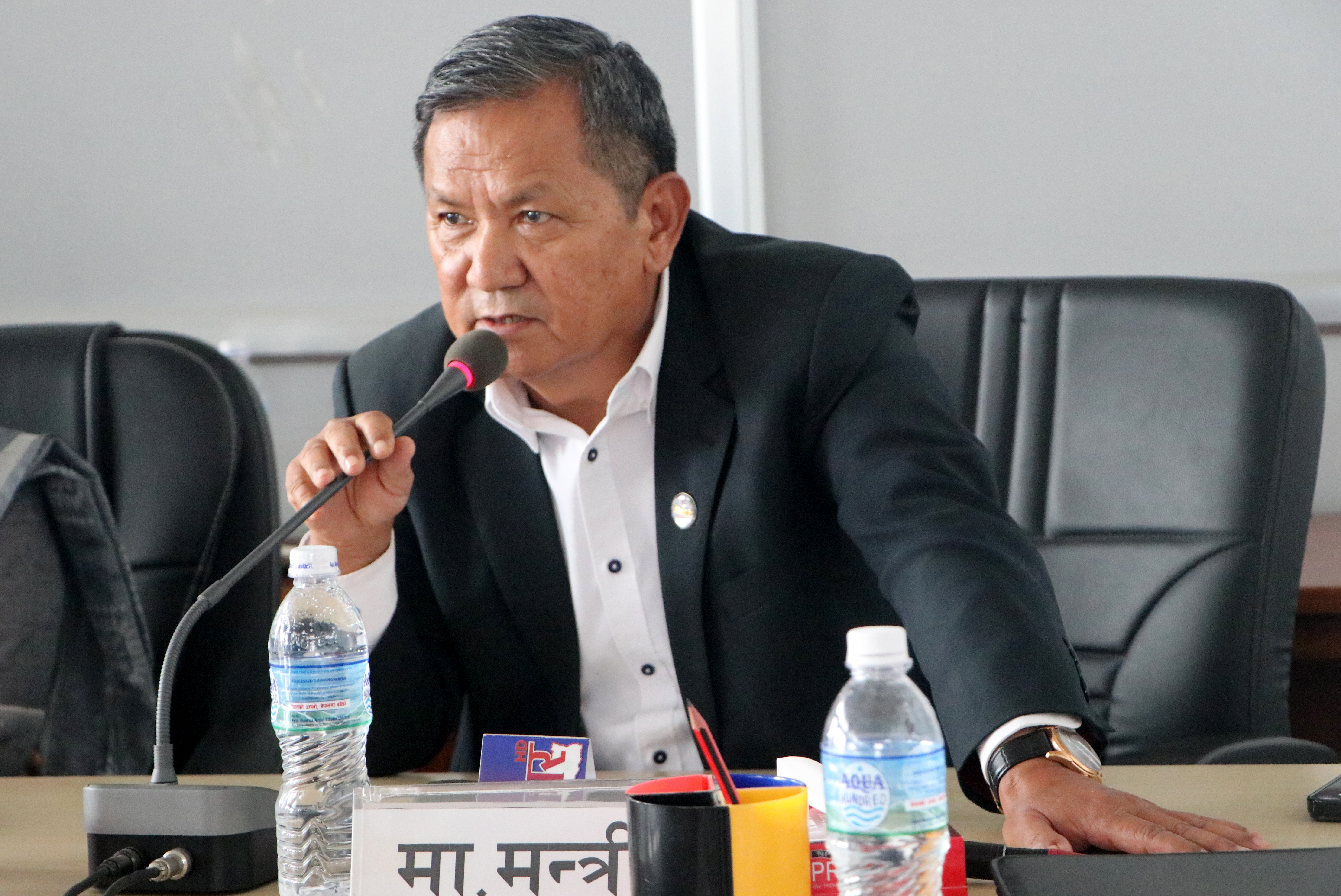 मिडिया काउन्सिल विधेयकका विषयमा सरोकारवालासँग राय लिनुपर्छ: मन्त्री गुरुङ