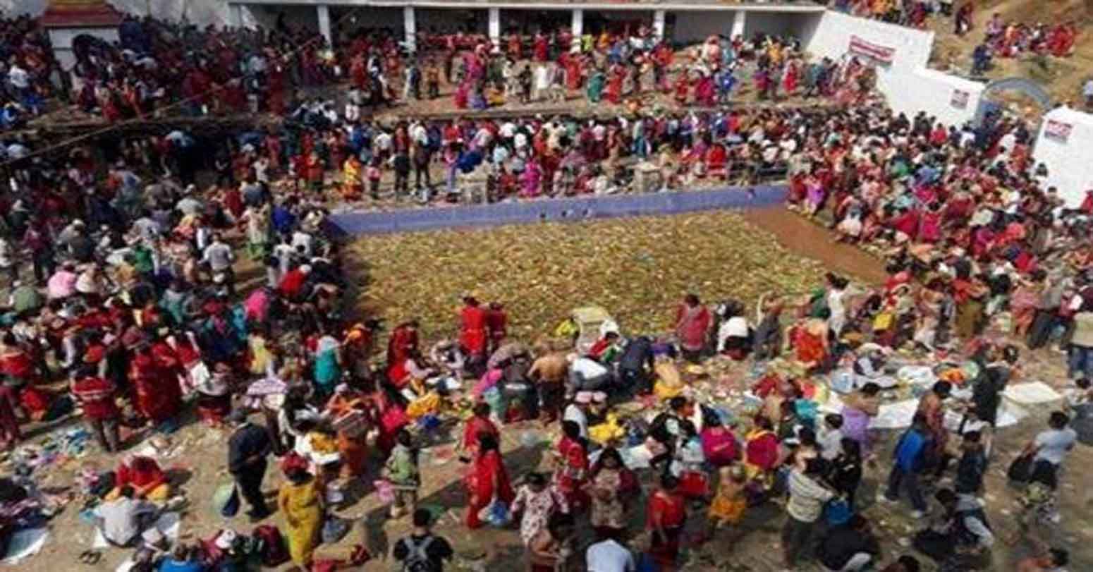 महोत्तरीको अन्धाअन्धी स्थानमा भक्तजनको घुँइचो