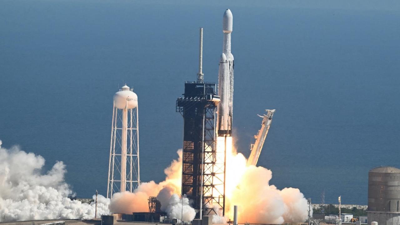 नासाले बृहस्पतिको चन्द्रमा युरोपामा अन्तरिक्ष यान पठायो, २०३० मा त्यहाँ पुग्ने