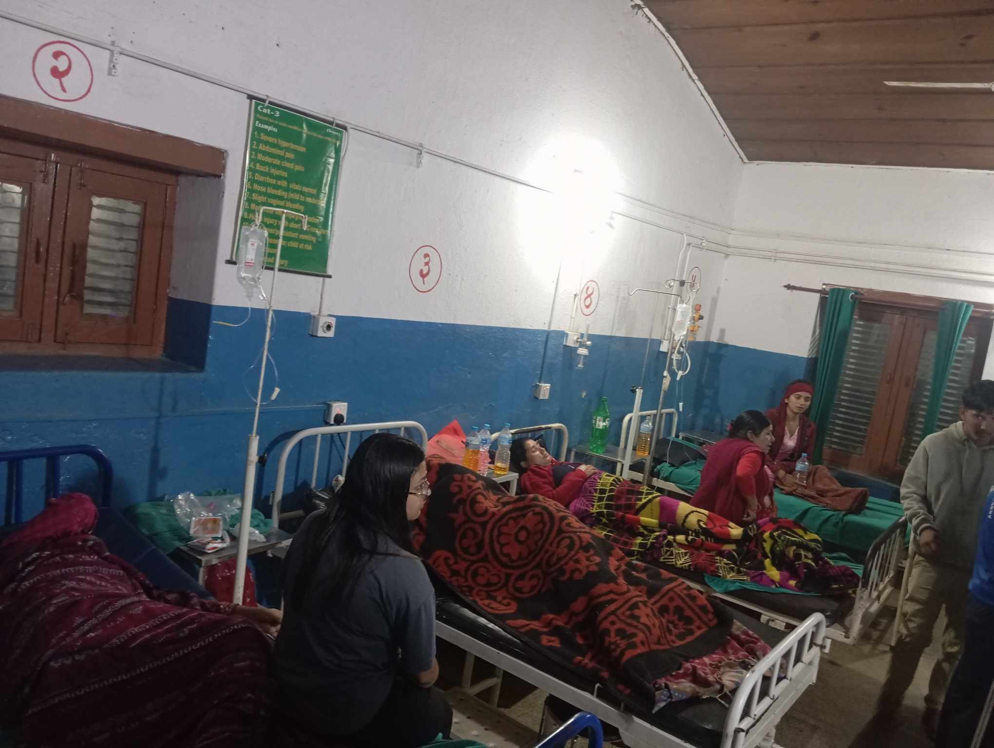 देउरालीको प्रसाद खाएका २५ जना बिरामी