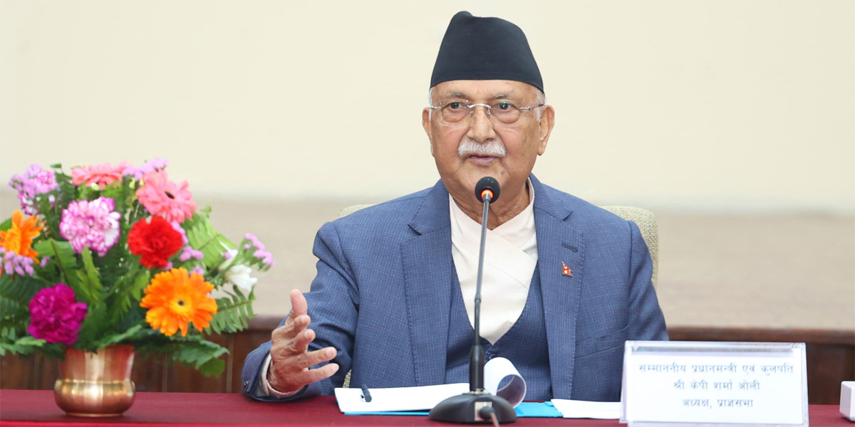 प्रधानमन्त्रीसँग को-को जाँदैछन् त चीन ?