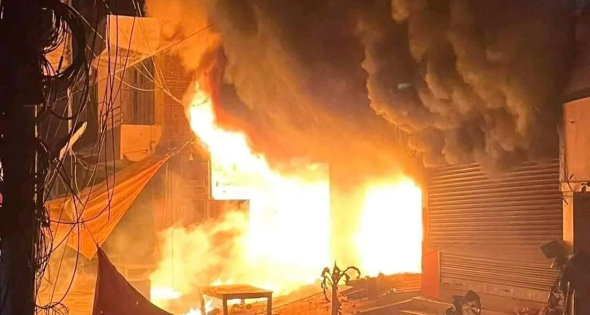 दरबारमार्गको उडल्याण्ड होटलमा आगलागी